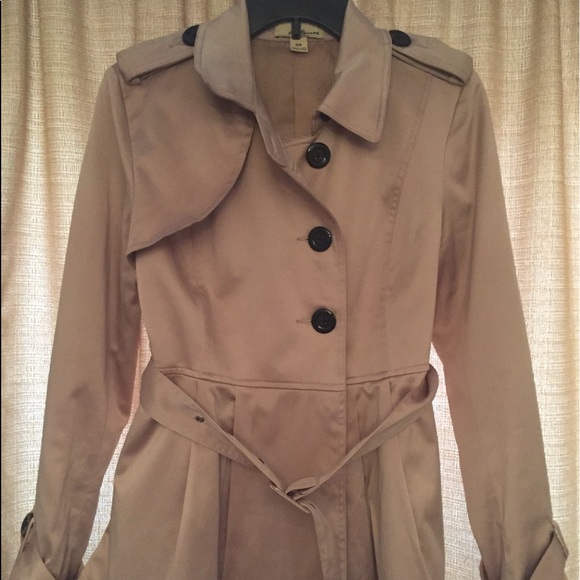 Trench Coat Twenty one - Picture 5 of 5